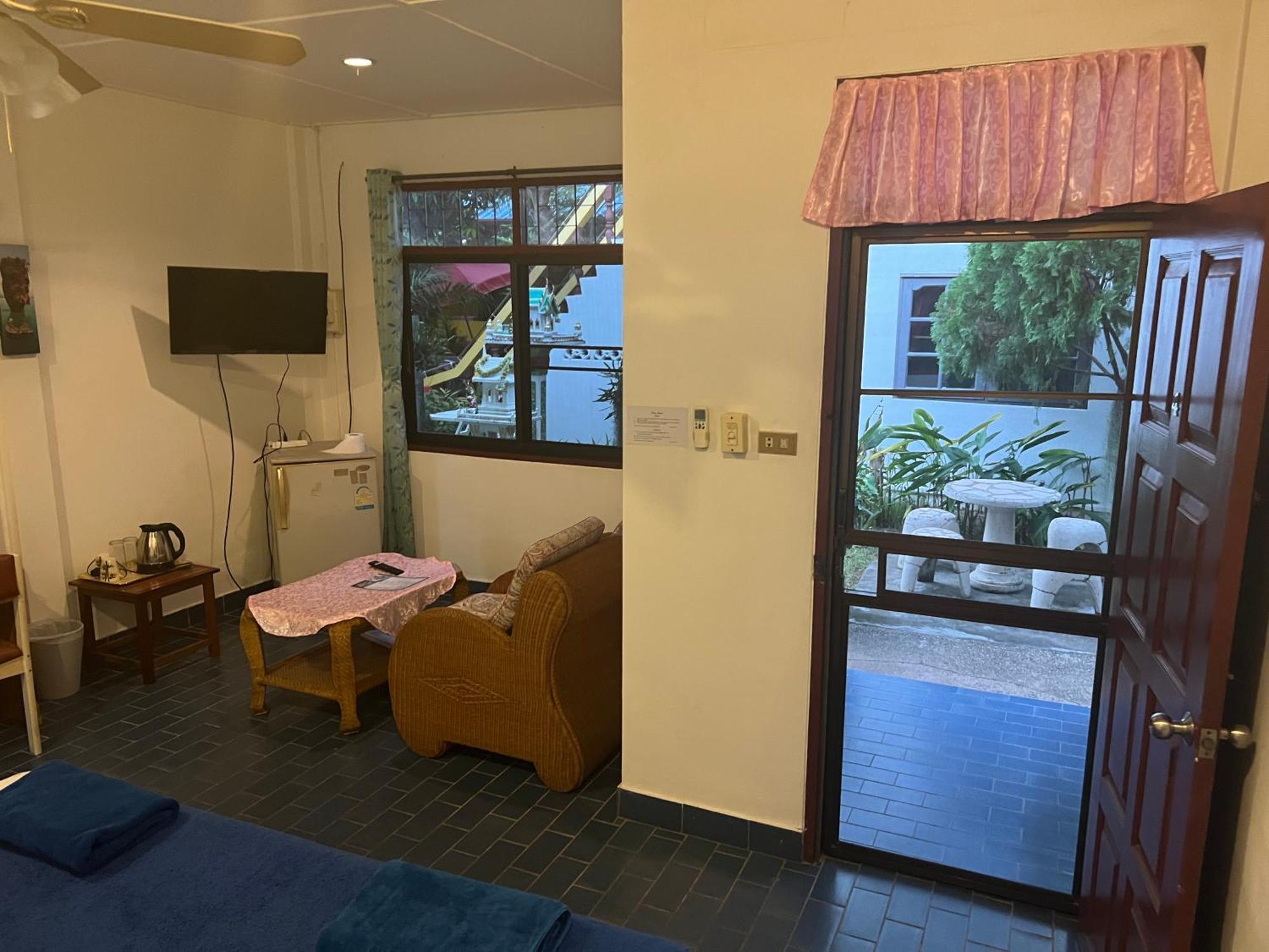 Baan Orchid Guesthouse Patong Exterior foto